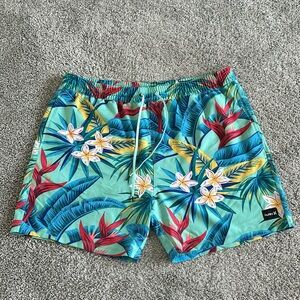 Hurley men’s swim shorts